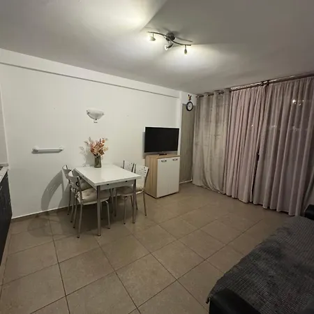 Apartmán Americas With Pool View